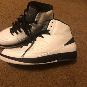Retro 2 air Jordan’s “wing it”